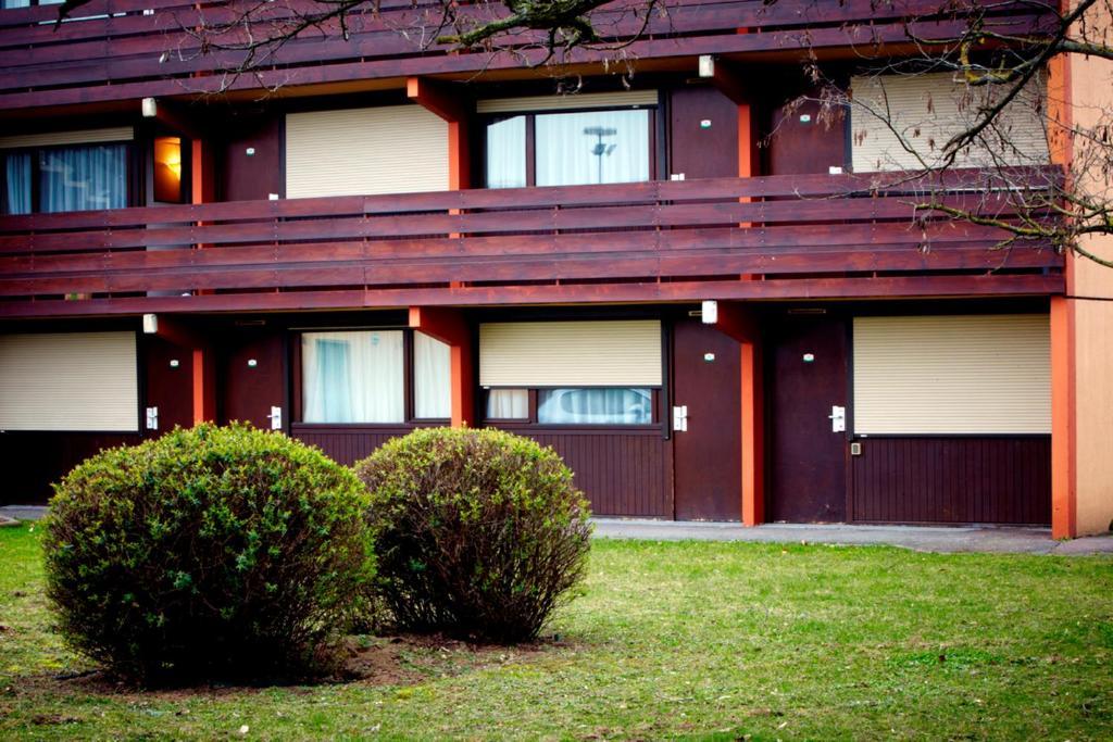 Campanile Hotel Mayenne Szoba fotó